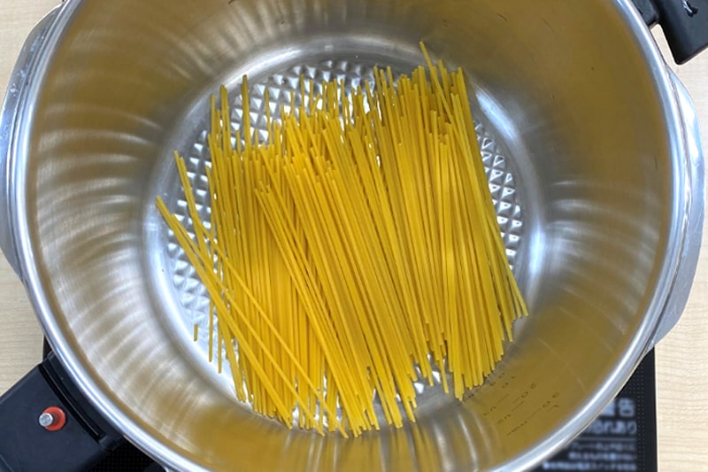 圧力鍋でパスタの時短調理手順
